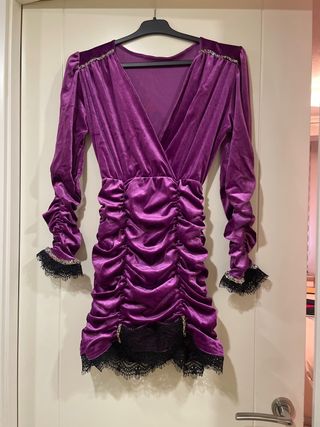 Vestido Morado Terciopelo Lentejuelas