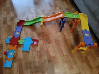 Pista de coches multicolor Vtech