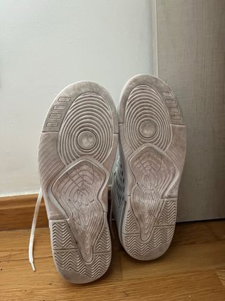 Sneakers sportive Jordan bianche originali