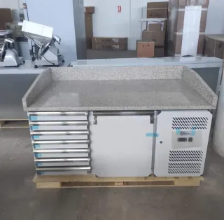 Mesa de preparacion con cajones 632575742