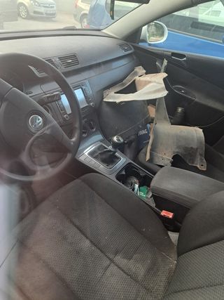 Volkswagen Passat 2006