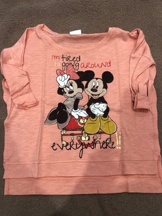 Camiseta Minnie y Mickey Mouse