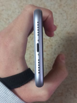 iPhone 11 64GB Morado