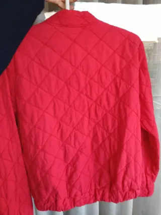 Chaqueta bomber roja mujer