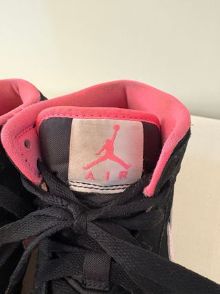 Nike Air Jordan 1 Mid Nero/Rosa