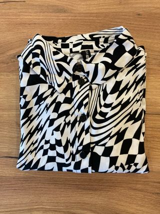 Camisa cropped New Yorker Talla XS