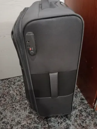 Agarradera extensible doble. Agarre lateral cómodo