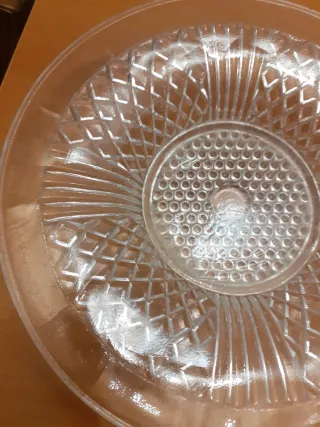 Piattino vintage in vetro trasparente