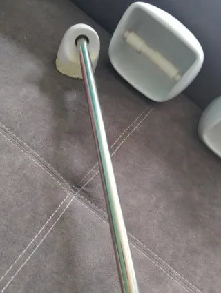 Toallero y portarrollos cerámica blanco Vintage.