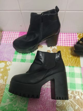 Botines tacón plataforma negros talla 36