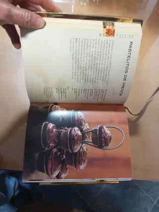 El Libro De Oro Del Chocolate