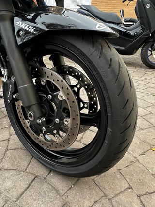 Suzuki GSR 600 Naked  Recibo vehículo o moto 125