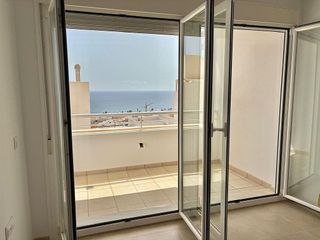 Piso en venta en Carboneras