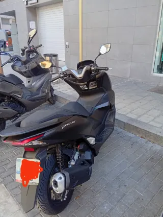 Honda PCX 2025