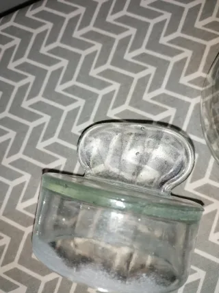 Vaso in vetro con tappo