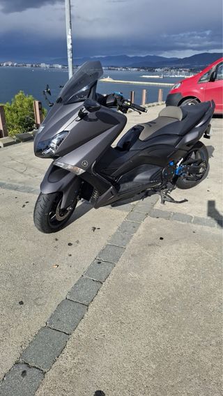 Yamaha T-Max 530 2013