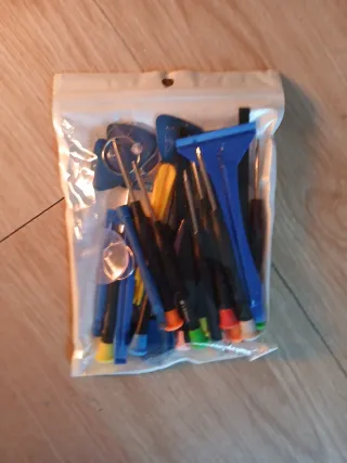 Herramientas para reparar ordenadores y mpviles