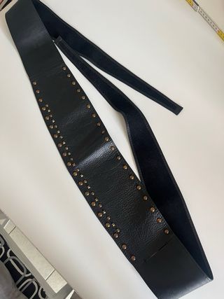 Cintura Pinko Nera con Borchie Oro