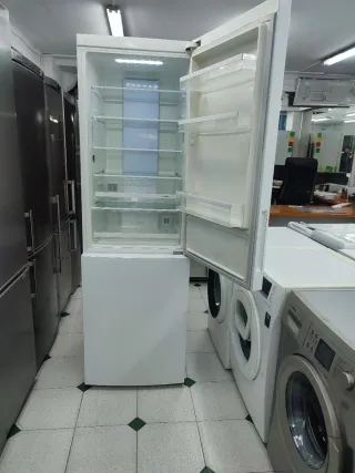 Nevera combi marca haier 191/60cm con garantía