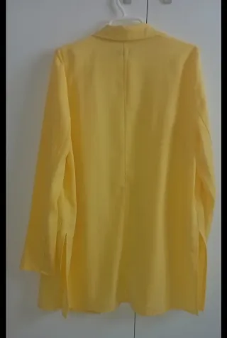 Blazer Stradivarius Amarillo Talla M