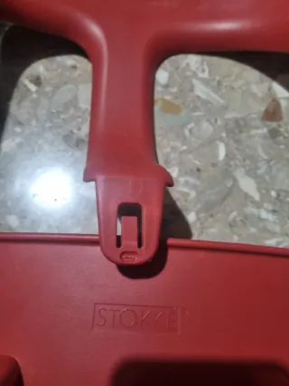 Respaldo y Silla Stokke Roja
