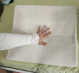 Cojín postural beige tela