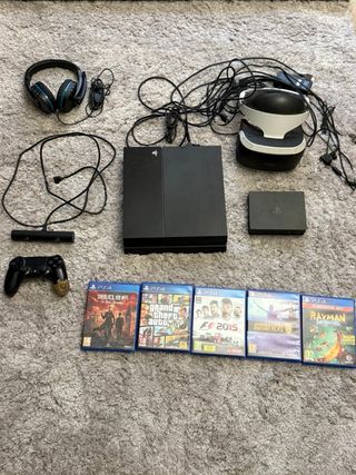 PS4 Perfetta + VR + 5 Giochi + Cuffie