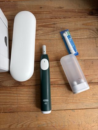 Oral-B iO 2 Cepillo Eléctrico Verde Bosque