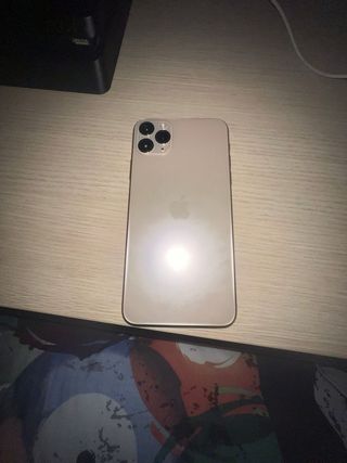 iPhone 11 Pro Max Dorado 64GB