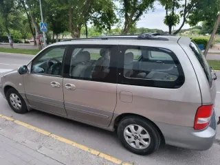 KIA Carnival 2005