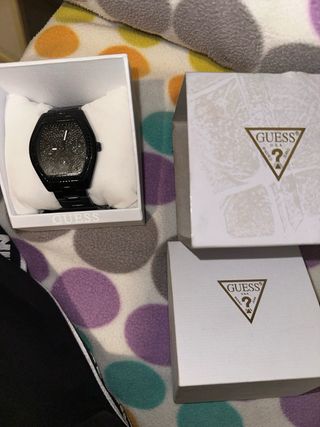 Reloj Guess Negro y Plateado Hombre