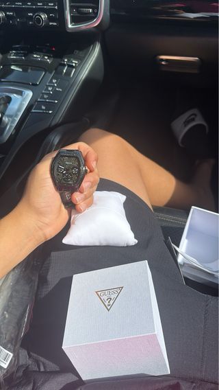 Reloj Guess Negro y Plateado Hombre