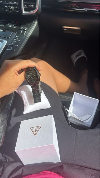 Reloj Guess Negro y Plateado Hombre