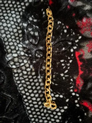 Pack Elegante Dorado: Reloj + Pulsera