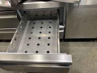 Mesa Fría Coreco. Nevera tamaño Gastronorm 1/1