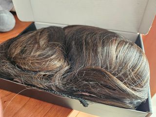 Peluca Larga Ondulada Castaña Reflejos