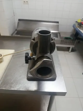 Picadora de carne profesional PARMA