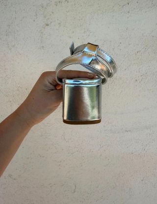 Sandalias tacón bajo plateadas Bosanova