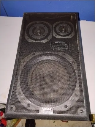 Altavoces Akai SW M393 Negros