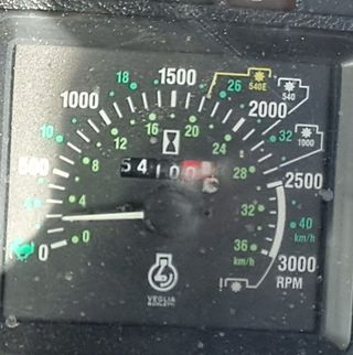 Tractor New Holland L95