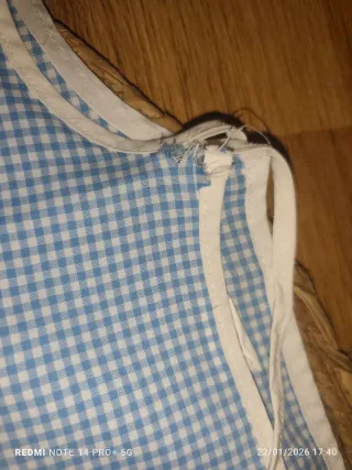 Lote 3 batas/uniformes guardería Maju