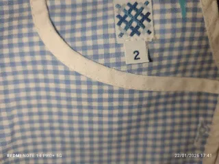 Lote 3 batas/uniformes guardería Maju