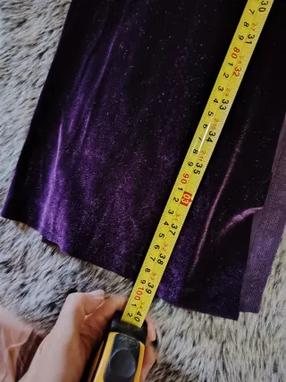 Capa de terciopelo morado