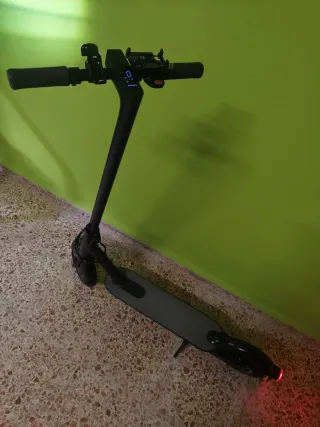 2 Patinetes Eléctricos Xiaomi Casi Nuevos