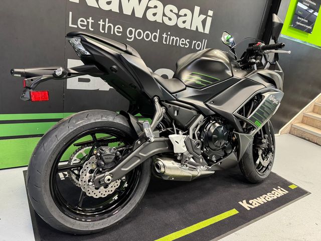 KAWASAKI NINJA 650