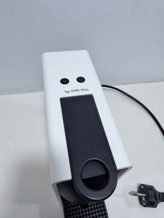 Cafetera Krups Essenza Mini Blanca