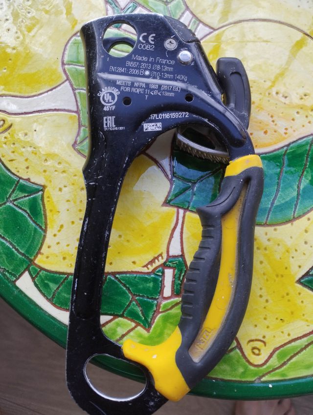 Puño Petzl Ascension Escalada Espeleo (varias uds)