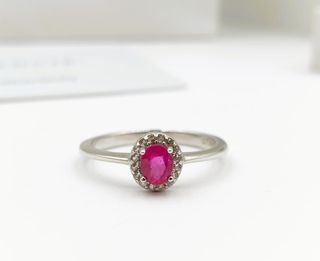 Anillo Plata con Rubí Natural Mujer