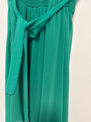 Vestido verde fiesta flores un hombro