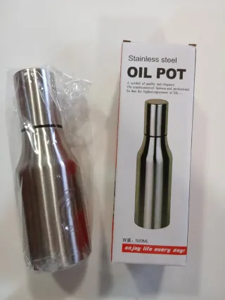 Botella de aceite de acero inoxidable Novata